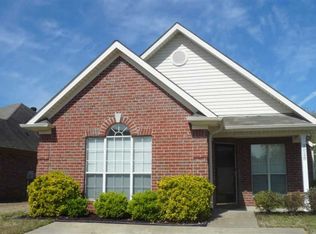 3028 Summit Dr, Fultondale, AL 35068