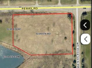 6280 Waters Edge Dr, Goodrich, MI 48438