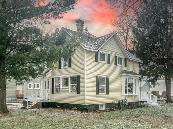 107 Church St, Coldwater, MI 49036