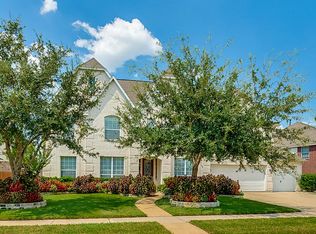 2312 Bending Spring Dr, Pearland, TX 77584