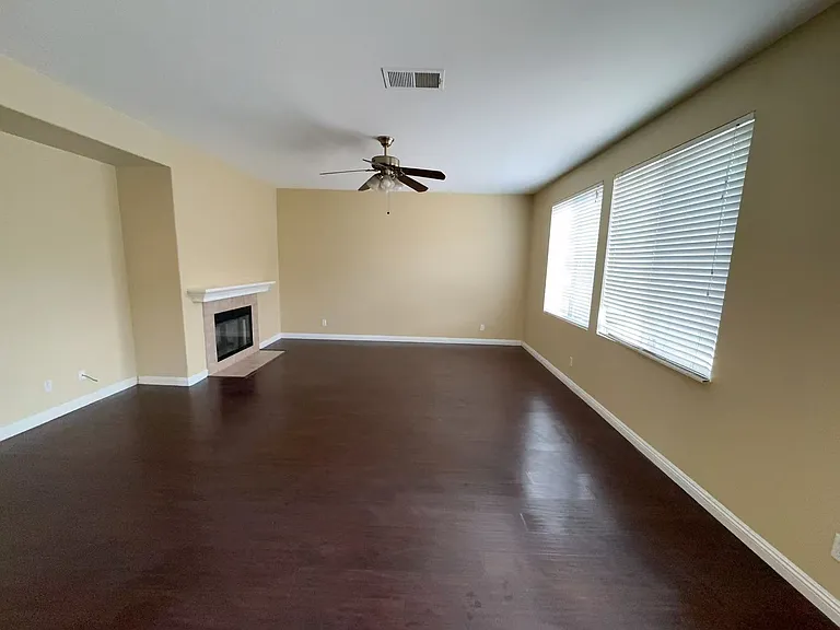 6338 Bluebell St — Photo 3