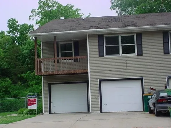 809 Teutonia Dr, Burlington, WI 53105