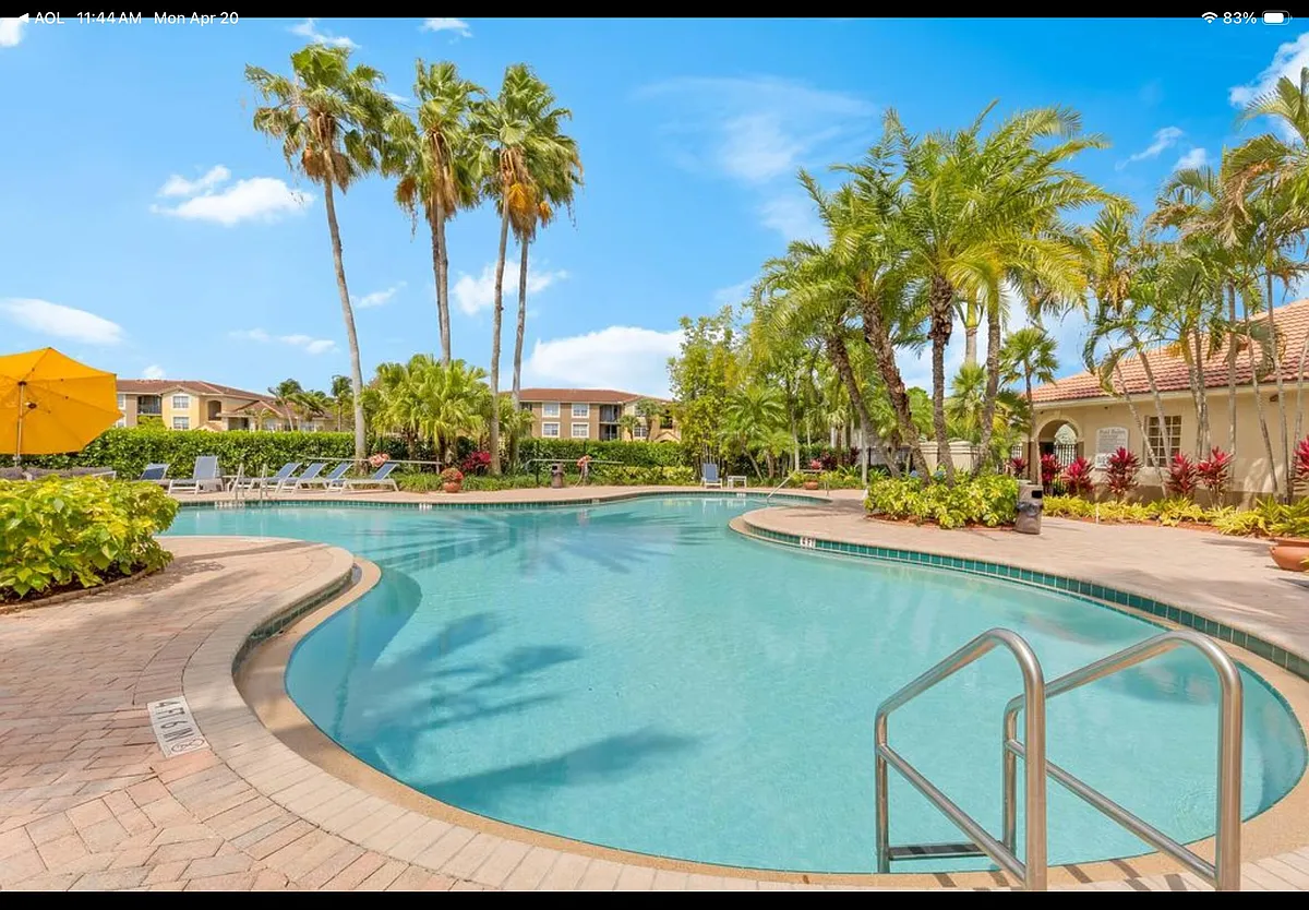 Building Photo - 15085 Michelangelo Blvd #202