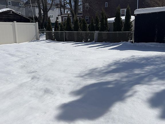 3rd image of 22 Governor Rd