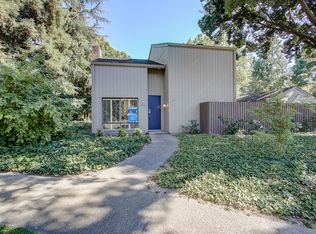 1026 Vanderbilt Way, Sacramento, CA 95825