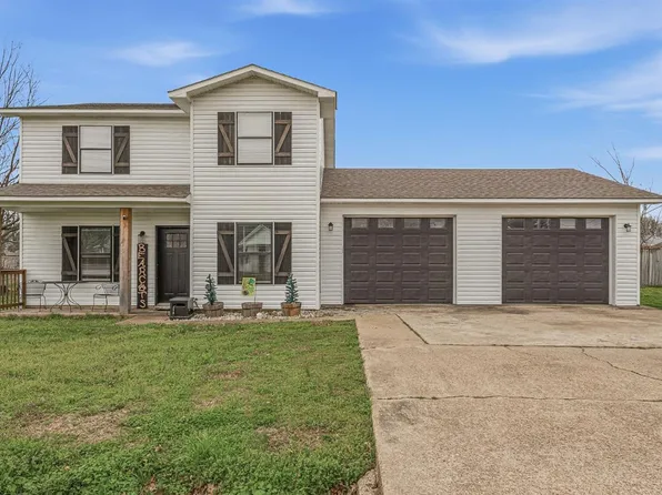 119 Cherry St, Brookland, AR 72417