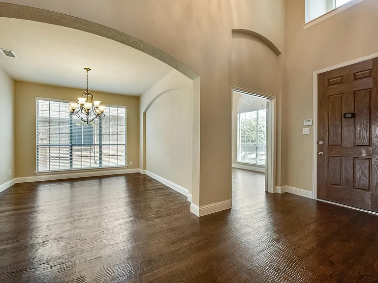 6072 Wallis Dr — Photo 15