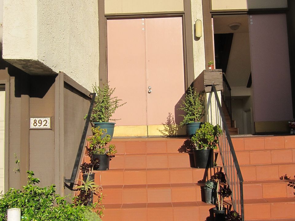 1st image of 892 S Garfield Ave