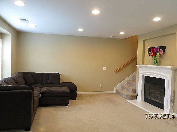 4th image of 3382 Napoli Pl
