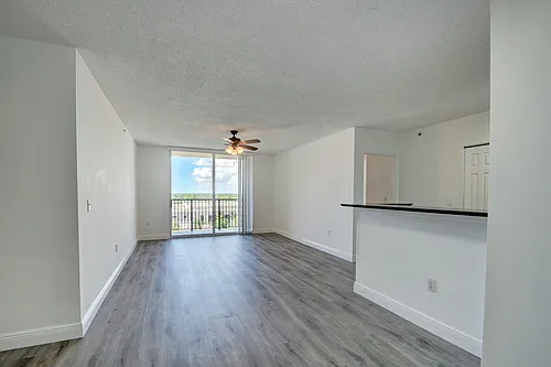 651 Okeechobee Blvd #809 Photo 1