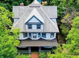 12 Manchester Rd, Brookline, MA 02446