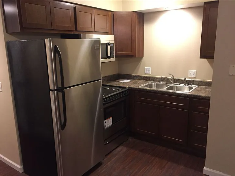 403 N Carleton St #1 — Photo 5