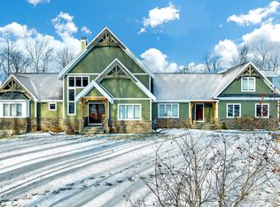 438 Pond View Rd, Petersburgh, NY 12138