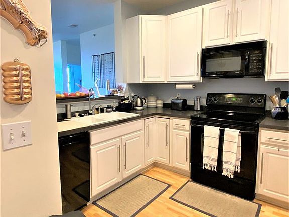 2nd image of 3862 S Lake Dr Unit 201