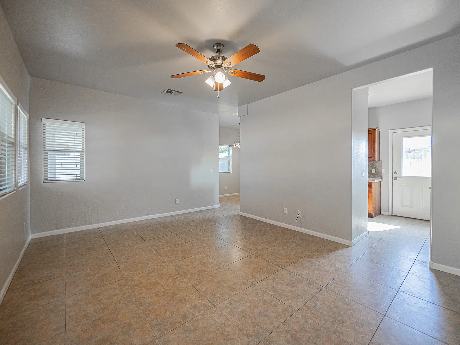 4013 W Roosevelt St, Phoenix Az — Photo 4