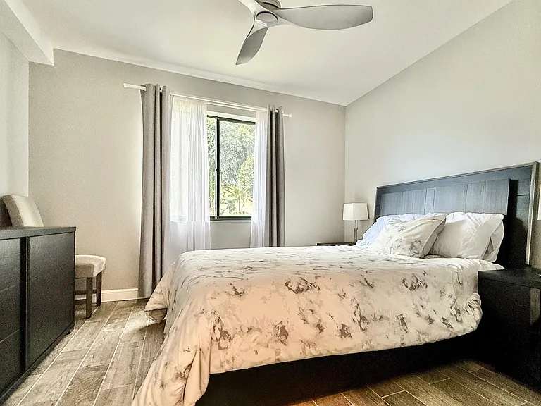 10615 Ocean Palm Way #102 — Photo 30