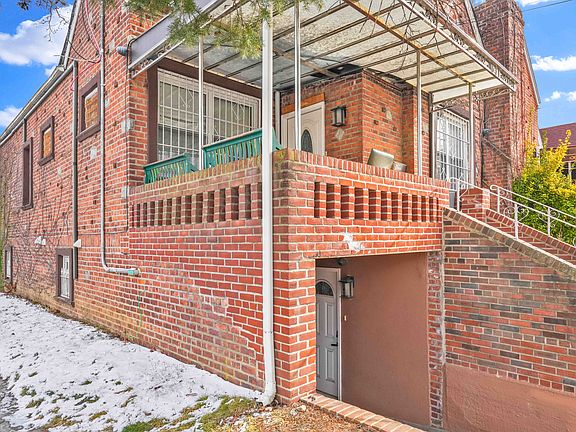 5th image of 631 E 49th St Unit 2