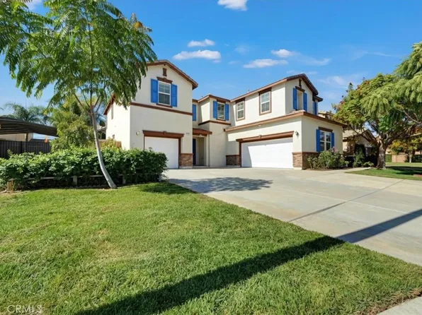 7251 Blue Crab Ct, Corona, CA 92880