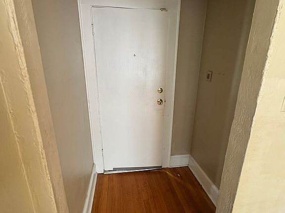 4th image of 660-670 Ockley Sq #8