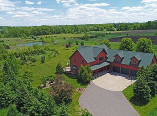 N4076 Pope Rd, Waupaca, WI 54981