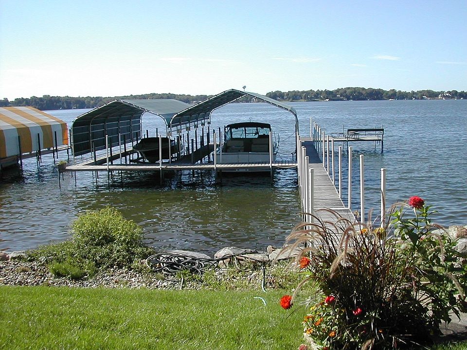 1st image of 3131 Casco Cir