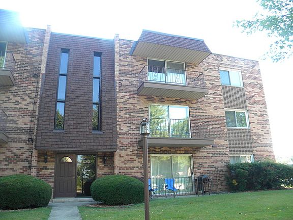 2nd image of 12801 Carriage Ln #304