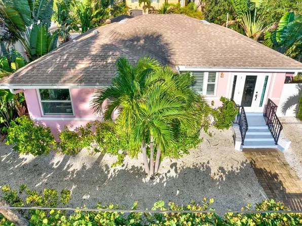 3510 Gulf Blvd, Saint Pete Beach, FL 33706