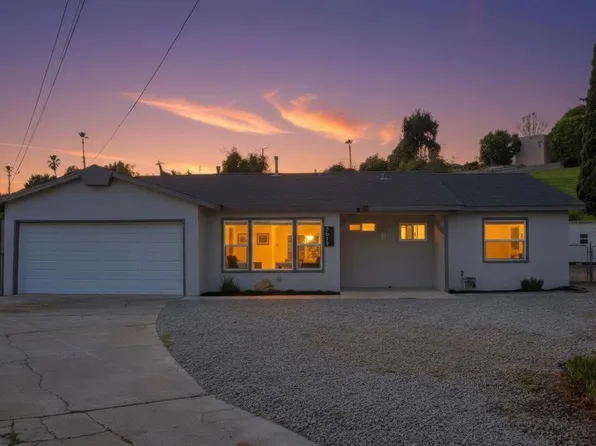 2615 Lancelot Dr, Oceanside, CA 92054