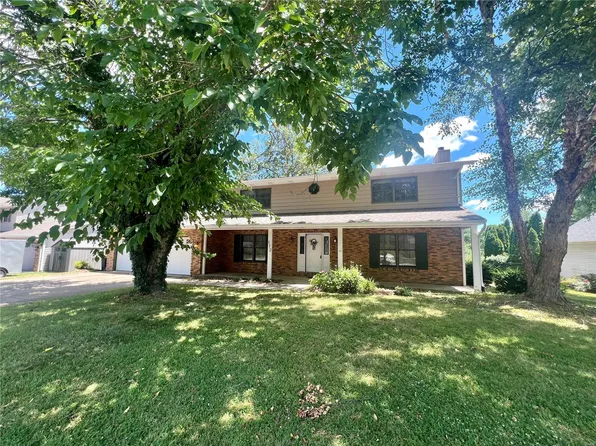 112 Sugarmill Rd, Troy, IL 62294