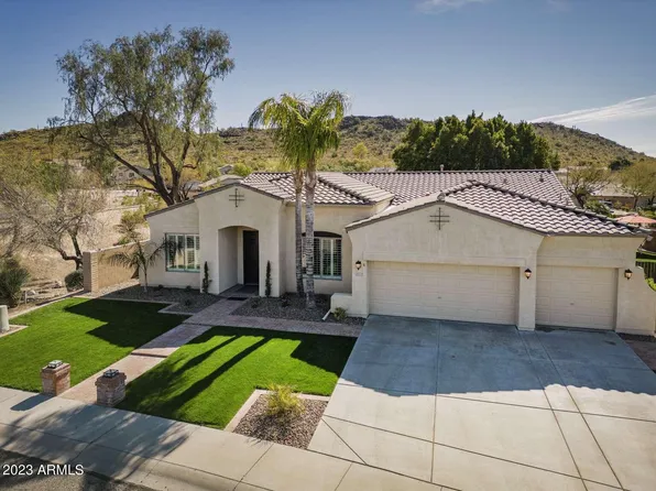 26015 N FERNBUSH Drive, Phoenix, AZ 85083