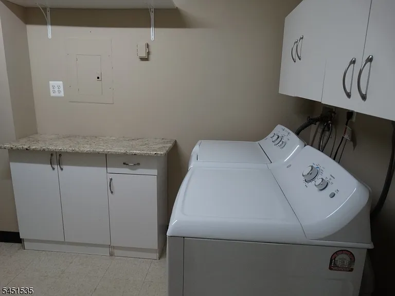 428 Azalea Ter — Photo 18