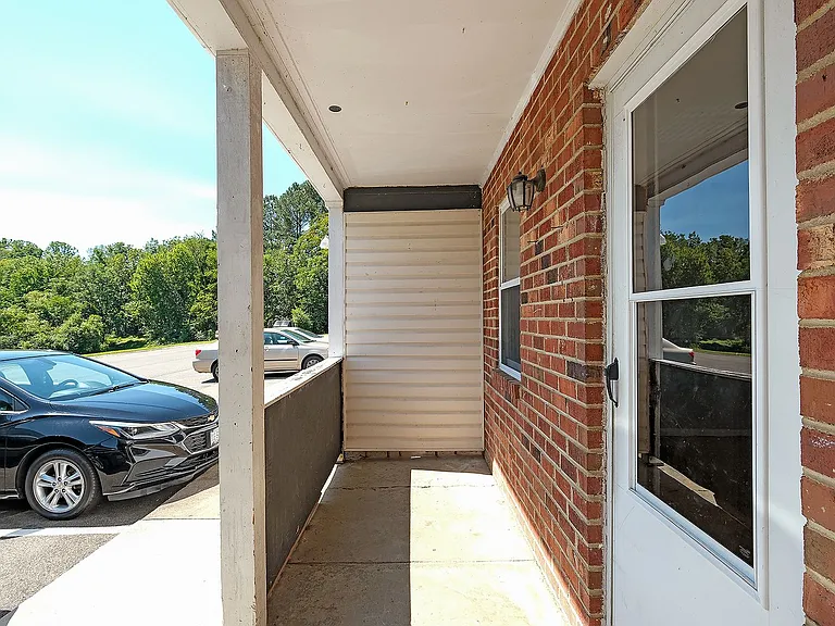 108 Jefferson Hwy #5 — Photo 5