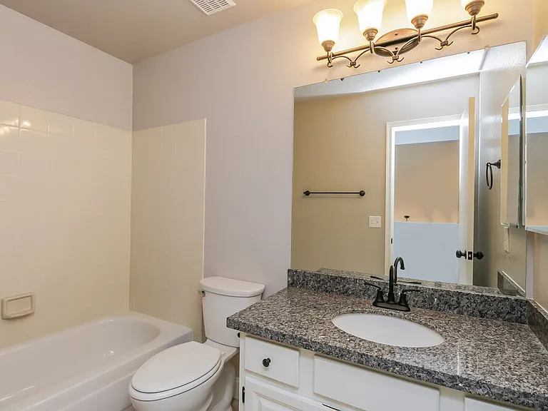 1534 E Campbell Ave — Photo 14