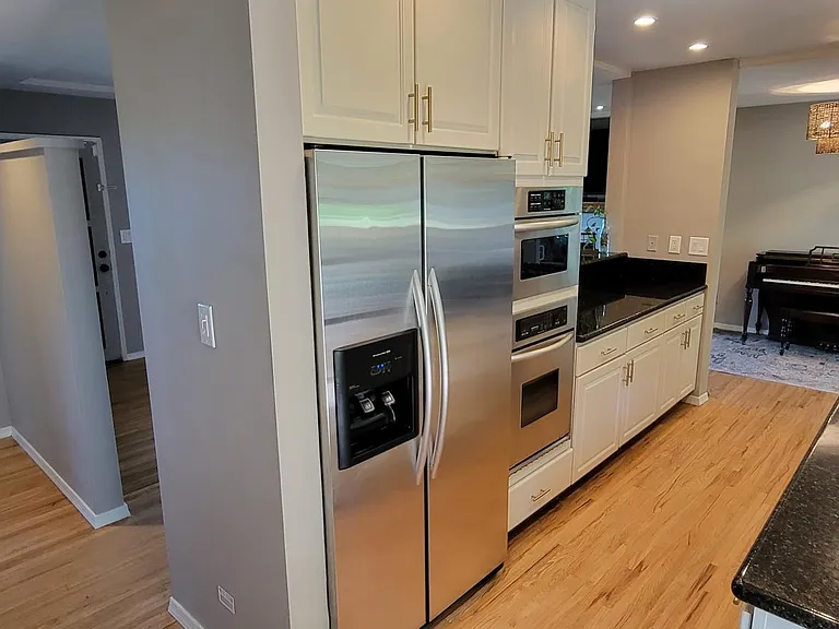 Kitchen- microwave and oven