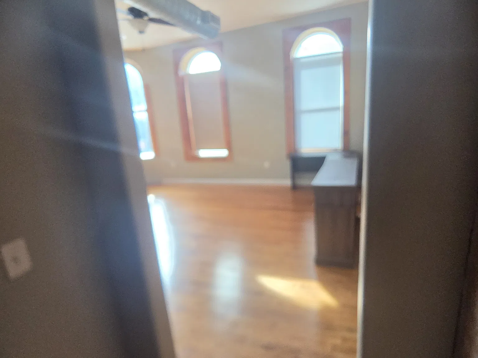 1 bed, 1100 sqft, $1,200 — Photo 1