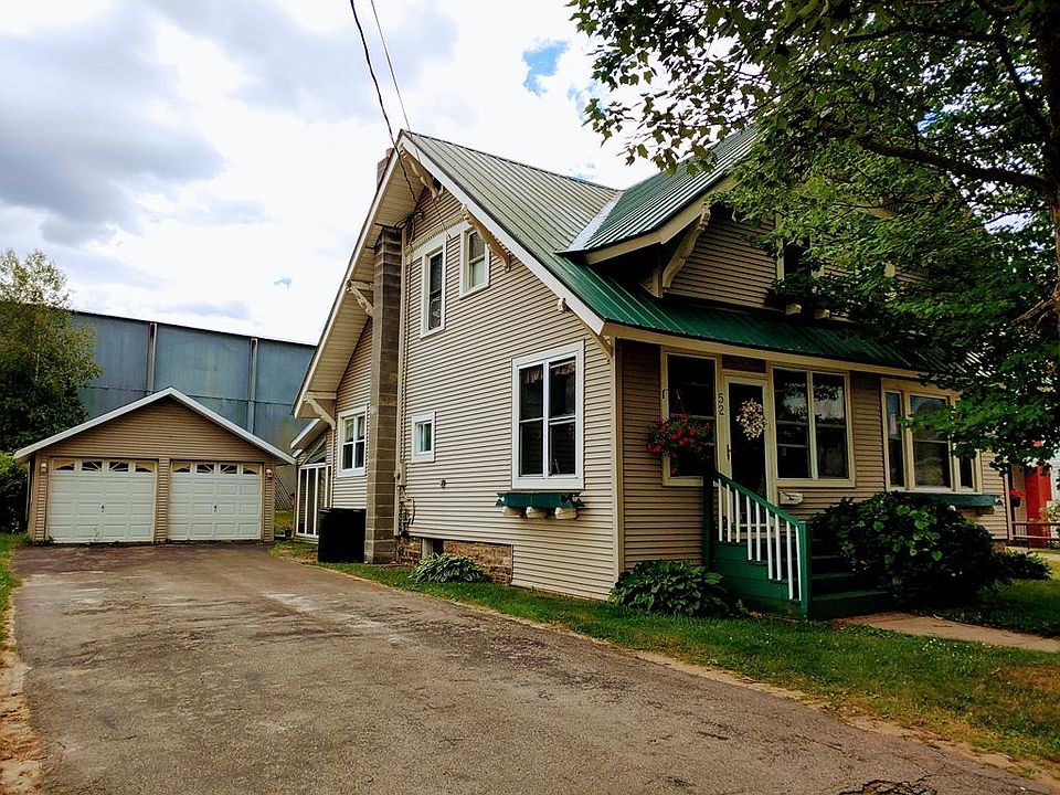 1st image of 52 William St