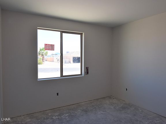 5th image of 3697 Monterey Dr