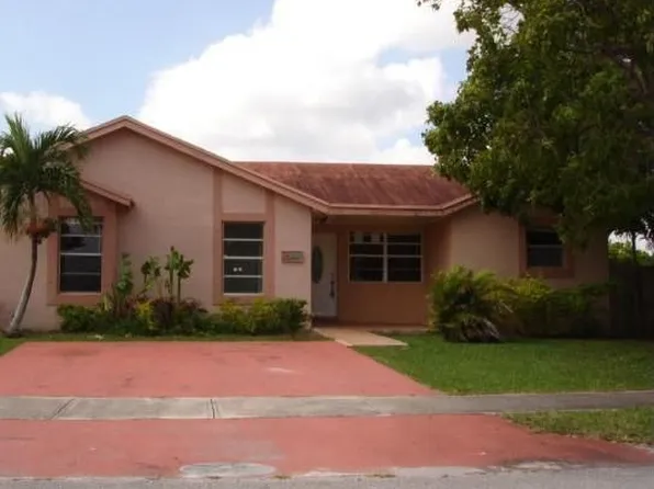 20810 SW 125 Court Rd, Miami, FL 33177
