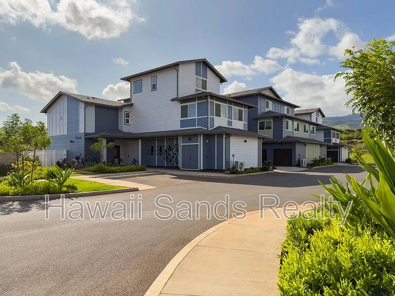 91-4099 Hikuono St #1812