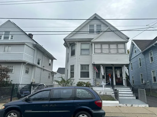 494 Park St, Bridgeport, CT 06608