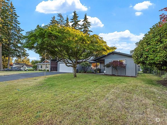 4th image of 12606 108th Avenue Ct E