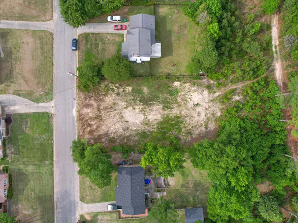 634 Hampton Cir, Belvedere, SC 29841