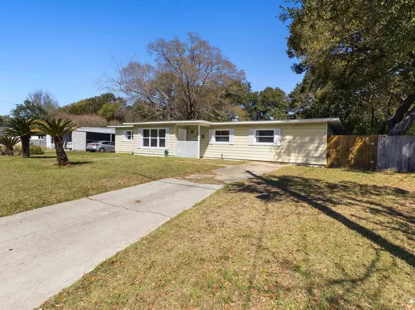 938 Montclair Rd, Pensacola, FL 32505