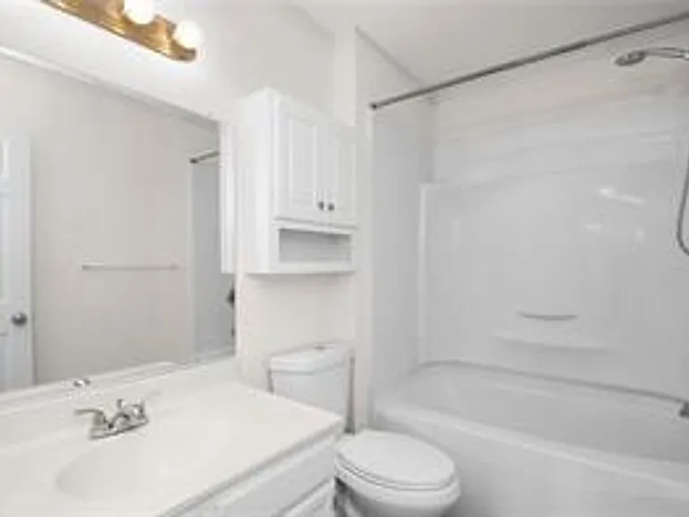 355 Lees Mill Dr — Photo 15