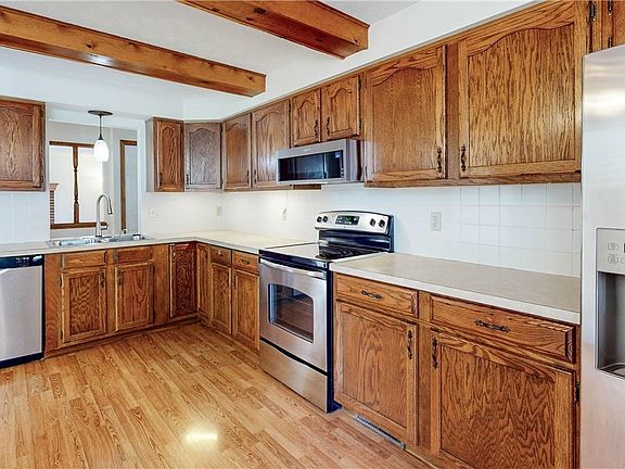 4th image of 7289 Selworthy Ln