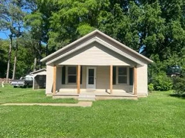 40 Carroll St, Mc Kenzie, TN 38201
