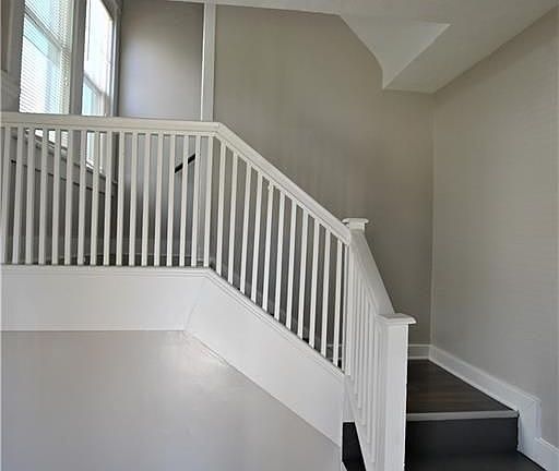 3rd image of 3151 1/2 N New Jersey St