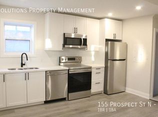 155 Prospect St N #1, Hamilton, ON L8L 6X8