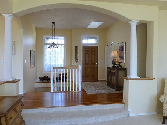 3rd image of 4433 E North Glenngrae Ln