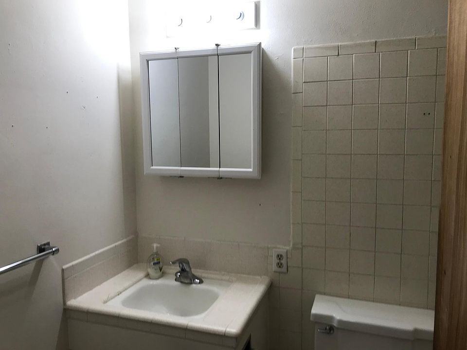 1st image of 6506 4th Ave NE #2